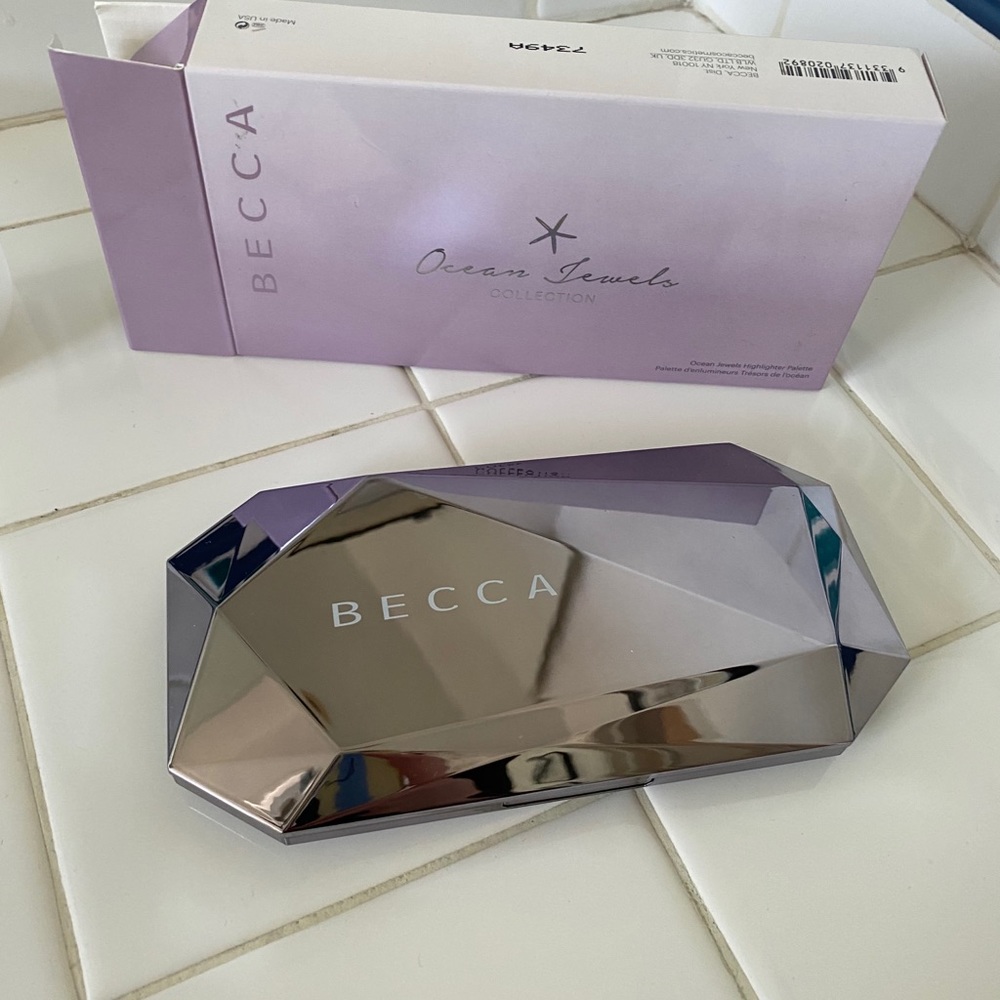 BECCA Ocean Jewels Highlighter Palette